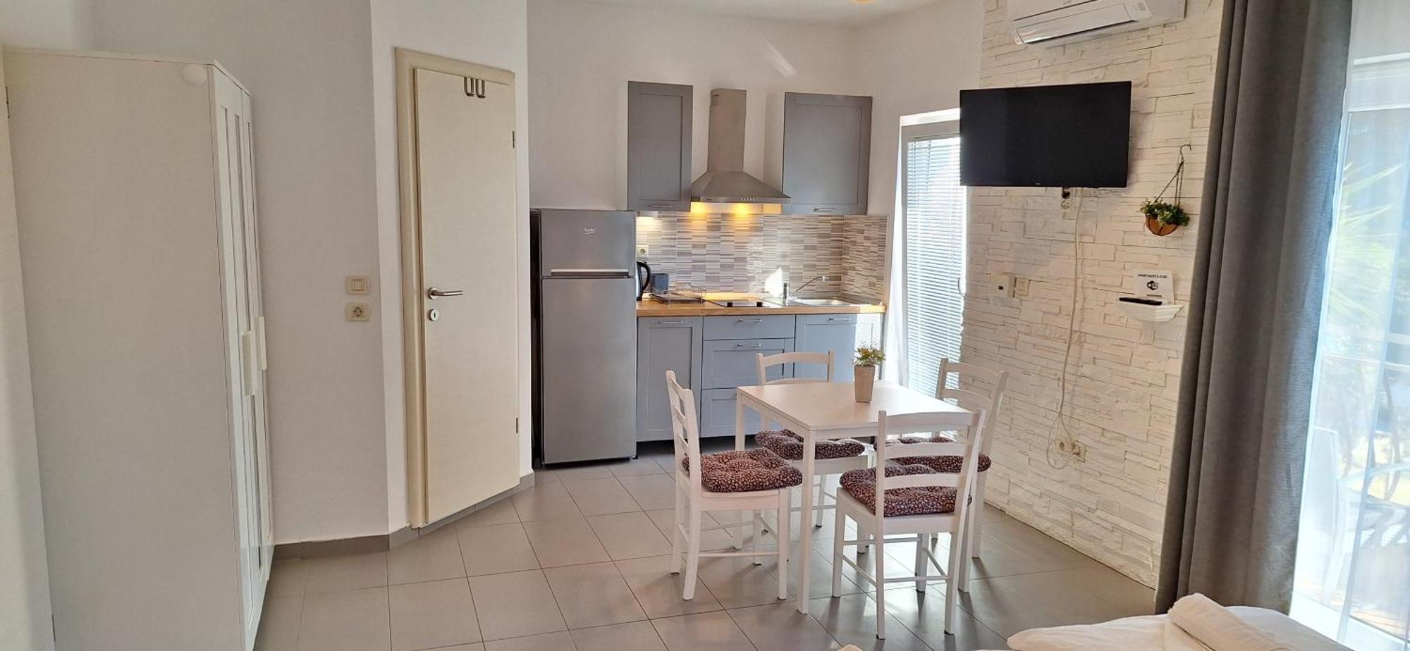 Summerhouse Omis Apartment