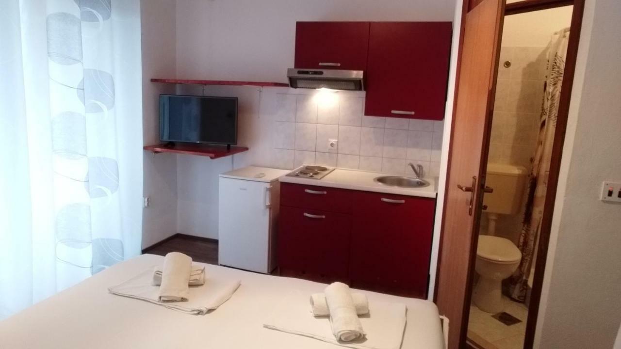 Summerhouse Omis Apartment Duće